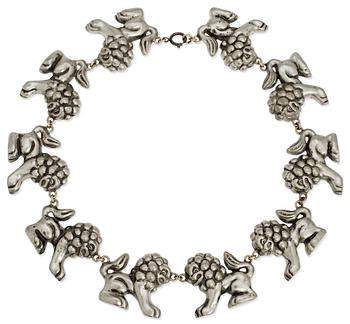 447. An Anna Petrus pewter necklace, Firma Svenskt tenn circa 1945.