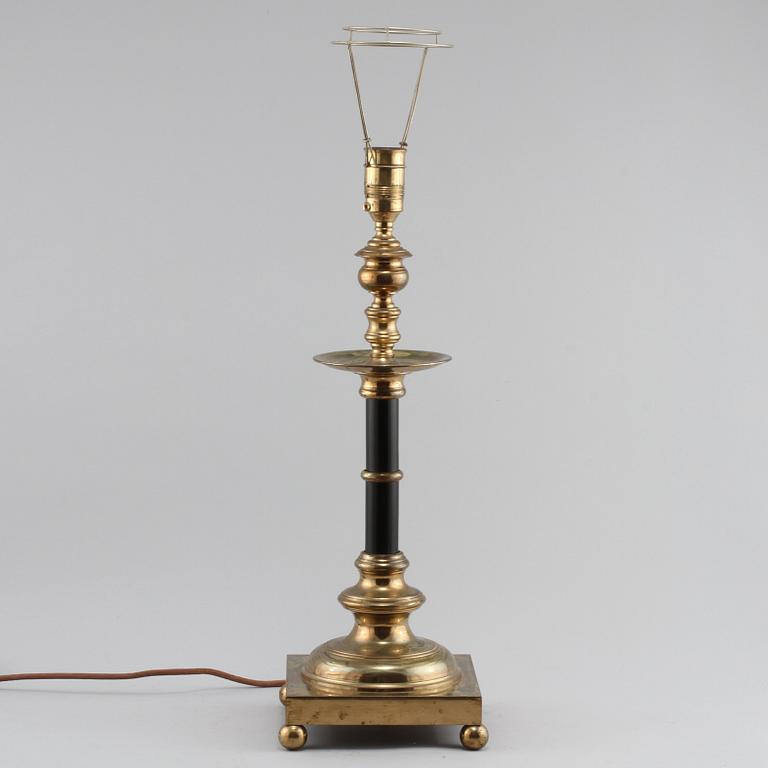 BORDSLAMPA, Skultuna, modellnr 120, 1900-talets första hälft.