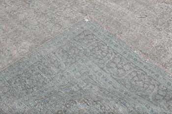 Matta, Orientalisk, ca 385 x 288 cm.
