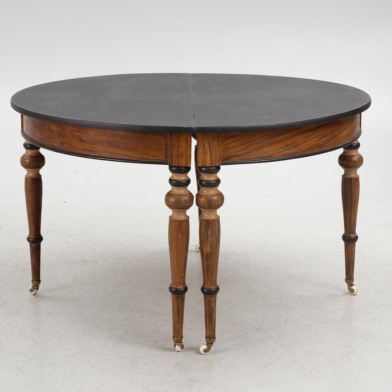 Dining table, late 19th Century.