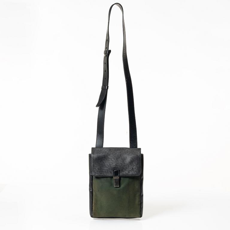 Louis Vuitton, väska, "Pm Taiga Saratov", 2003.