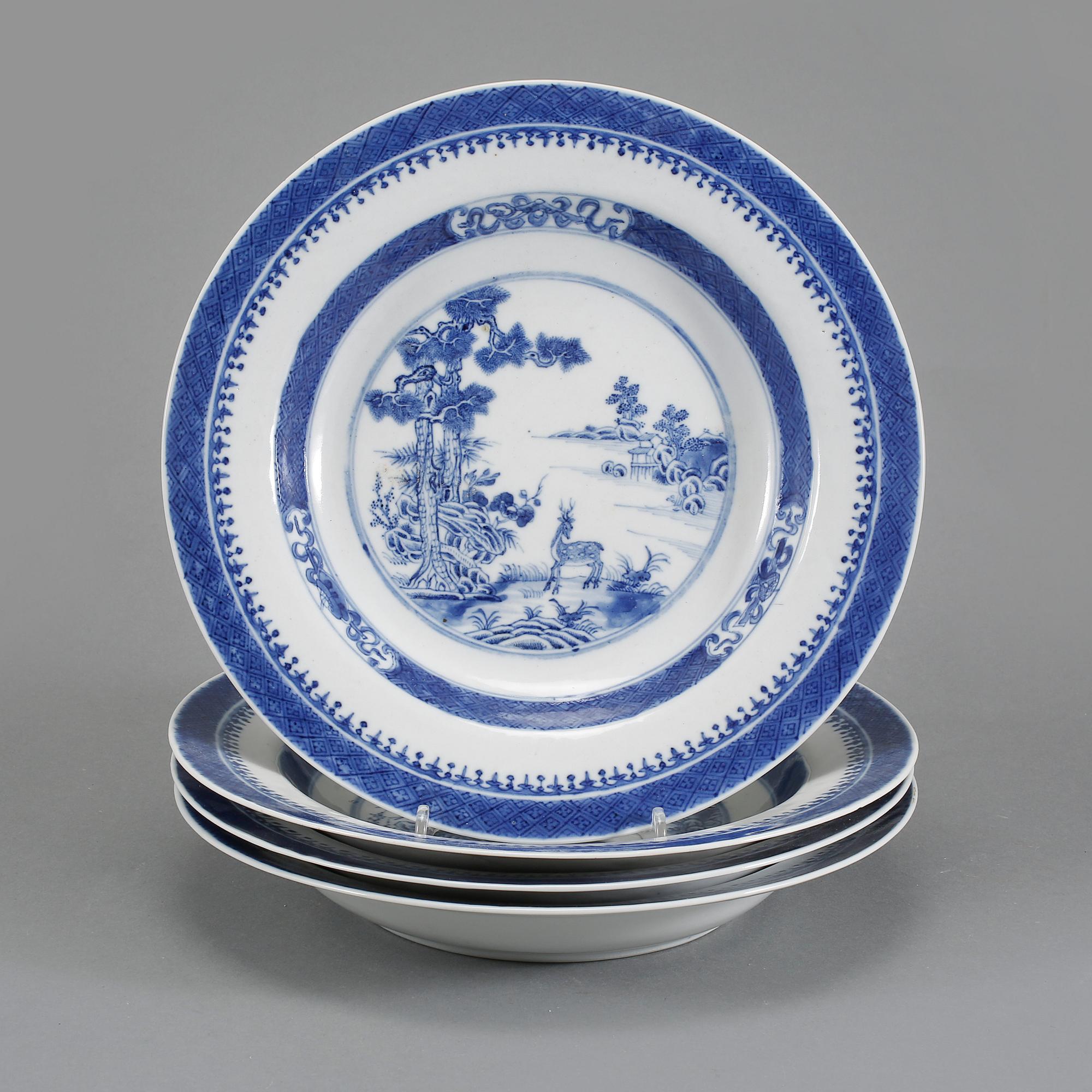 TALLRIKAR, 4 st, porslin, Kina, Jiaqing (1796-1820).