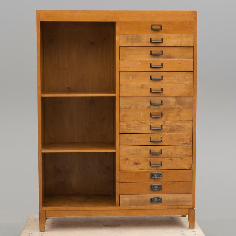 FÖRVARINGSSKÅP/BOKHYLLA, 1920-/30-tal.