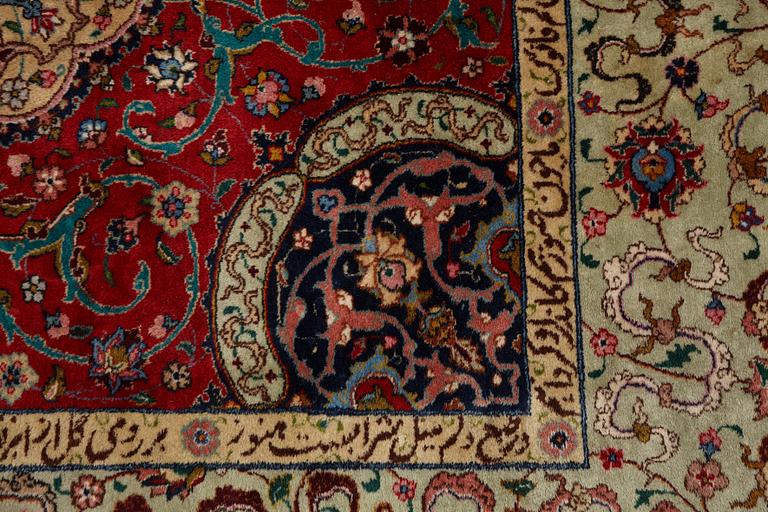 Matto, semi-antique Tabriz, signed ca 335,5 x 256,5 - 261,5 cm.