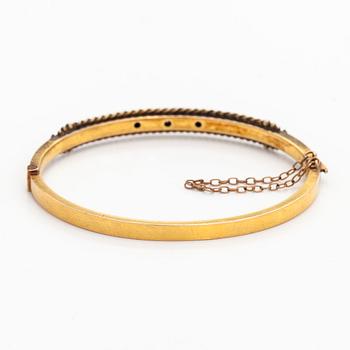Bracelet, 8/8 cut diamonds, 15K gold, late 19th century.