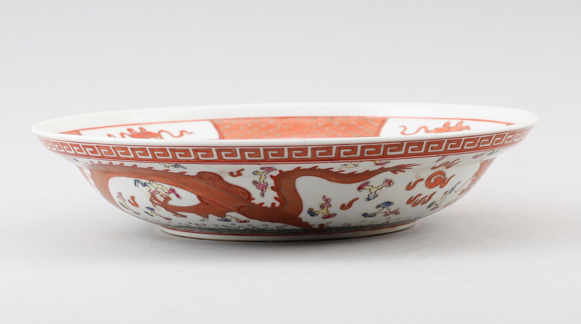 SKÅLFAT, porslin, Kina, sannolikt 1900-tal.