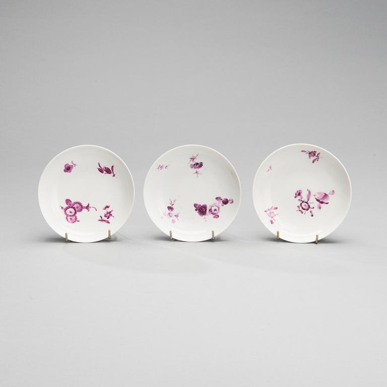 KAFFEKOPPAR, 3 ST, porslin, Meissen 1763-1774.