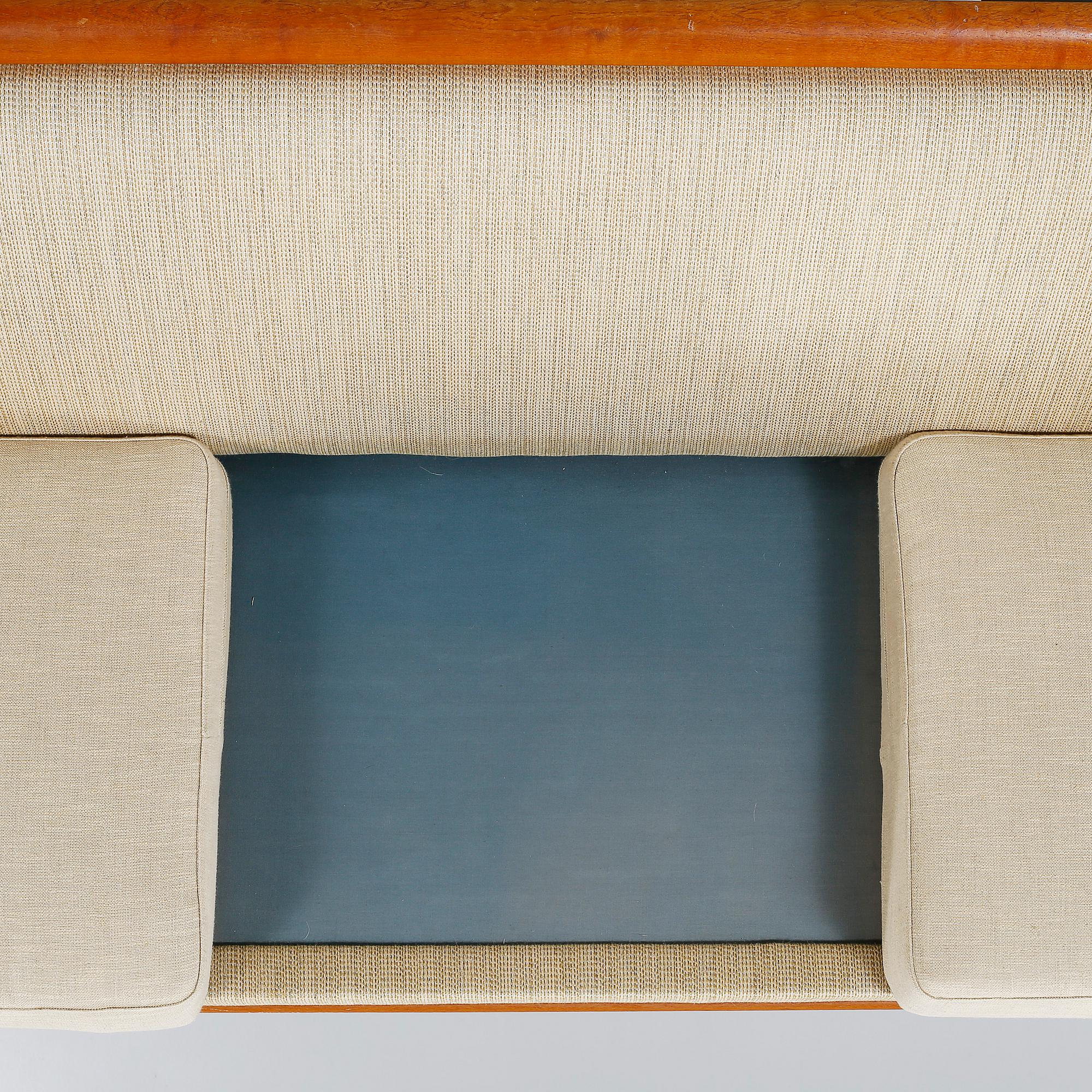 A sofa and an armchair designed by Bröderna Andersson, named "Fabiola".