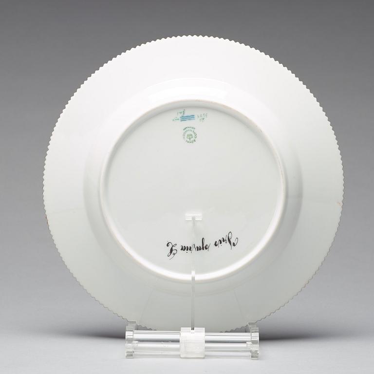 A set of six Royal Copenhagen 'Flora Danica' plates, Denmark, 20th Century.