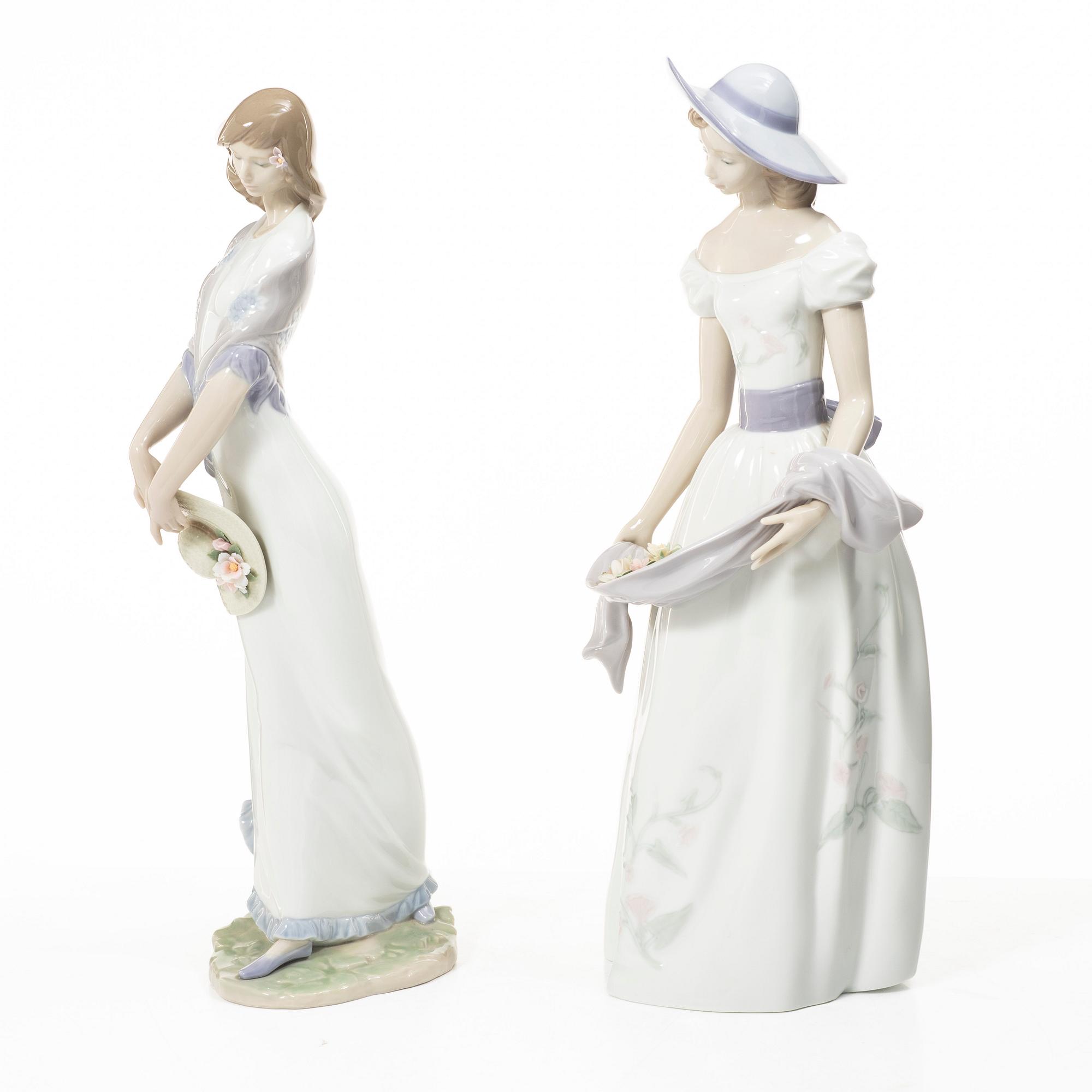 Lladró, figurines, 2 pcs, "Fragrances and Colors" and "Romantica", Spain.