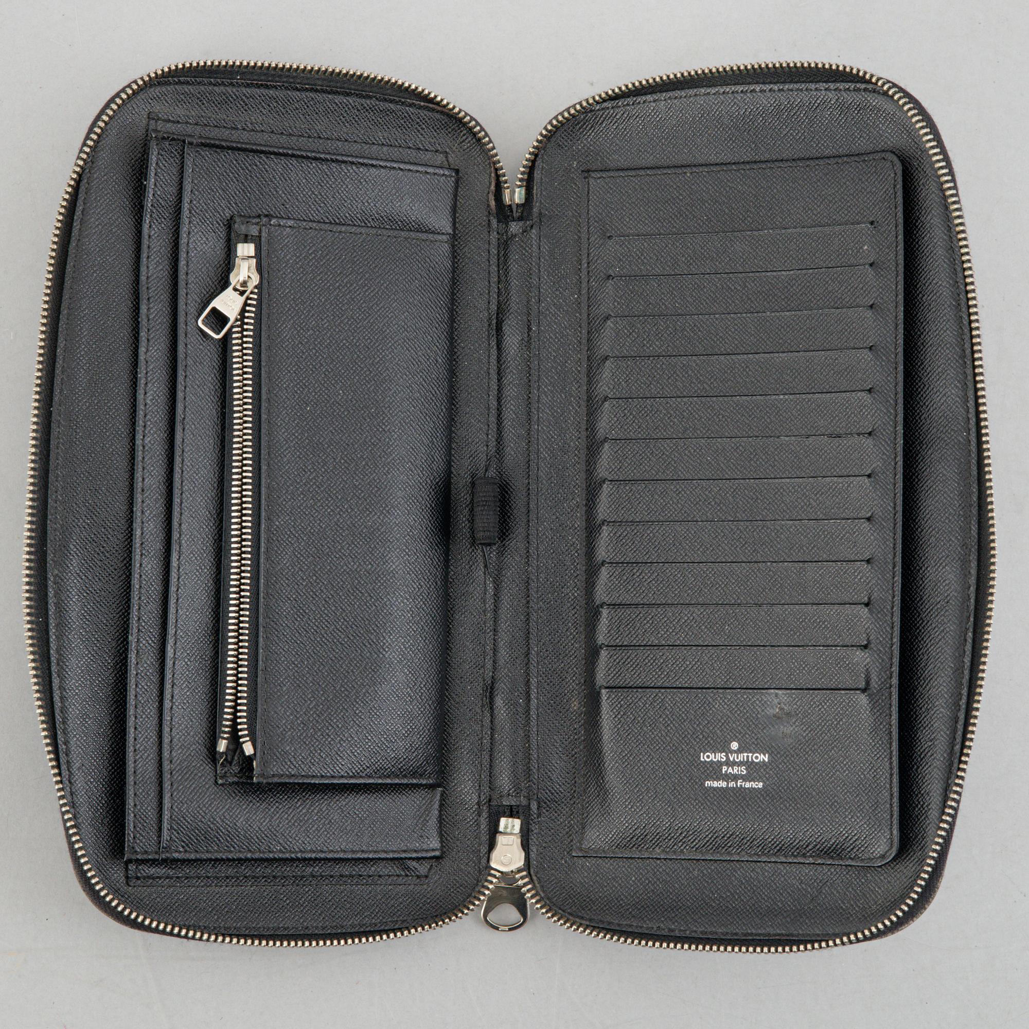 Louis Vuitton, travel case, "Atoll Ardiose", 2014.