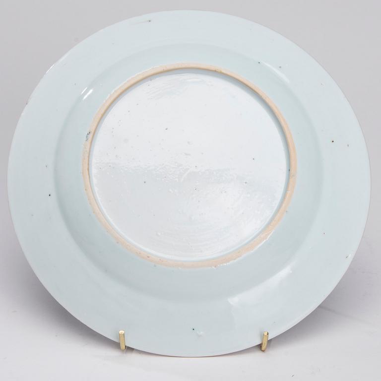 TALLRIKAR, 13 ST, porslin, Kina, Qianlong 1736-1795.