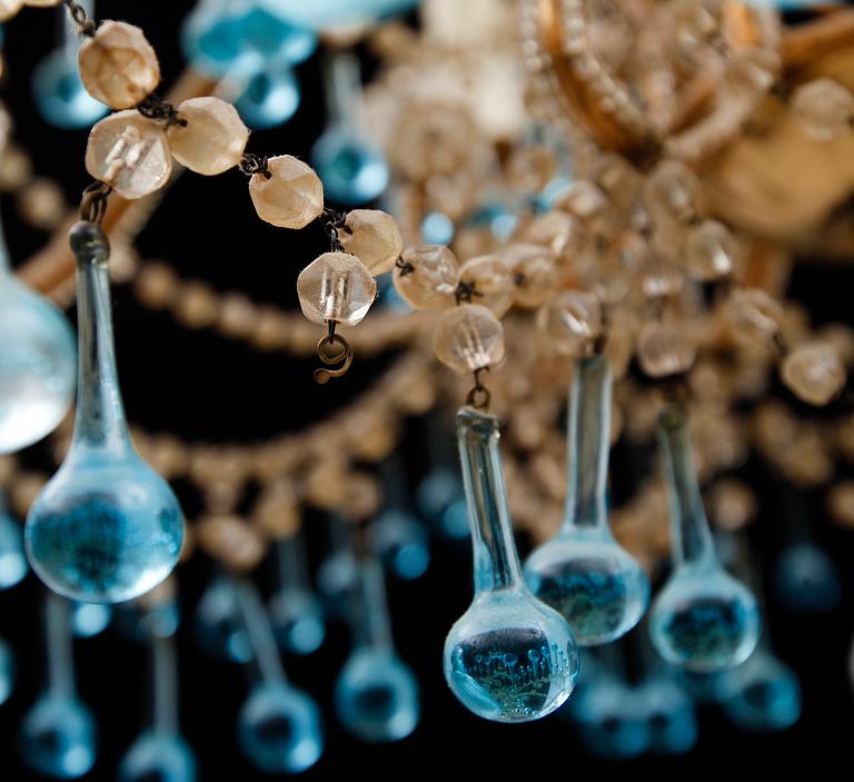 TAKLAMPA, Italien, enligt uppgift inköpt på Firma Svenskt Tenn Stockholm. Höjd ca 66 cm.