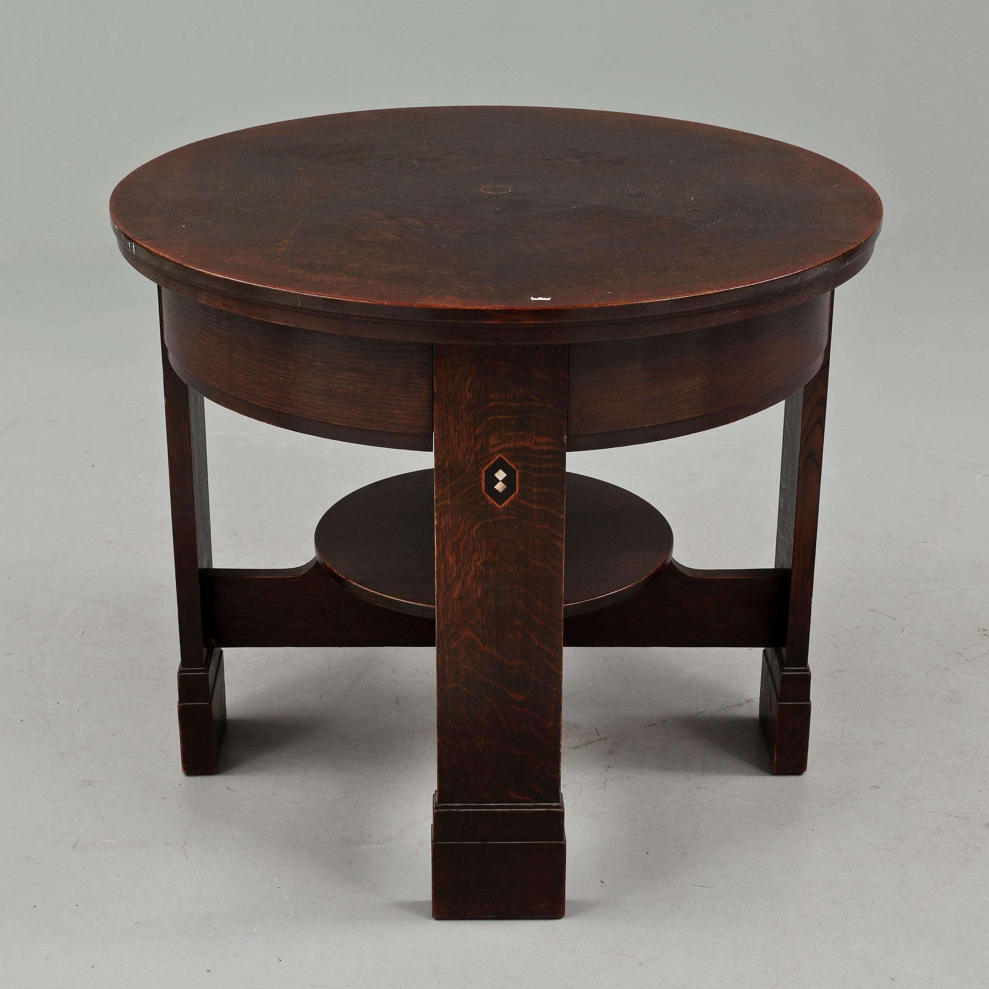 BORD, arts and craft-typ, 1900-talets början.