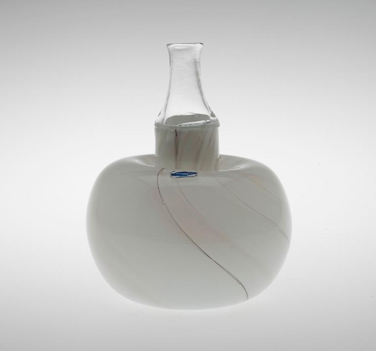 Oiva Toikka, A BOTTLE.