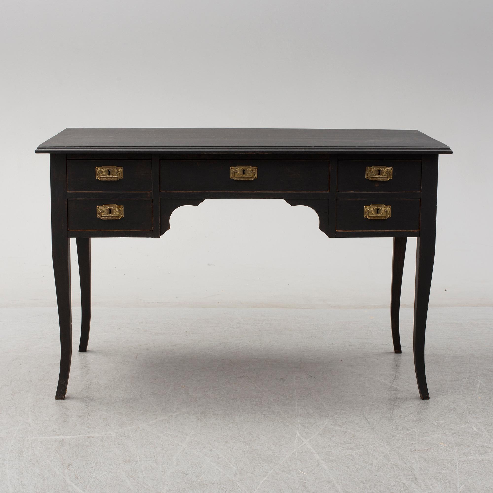 An early 20th century desk.