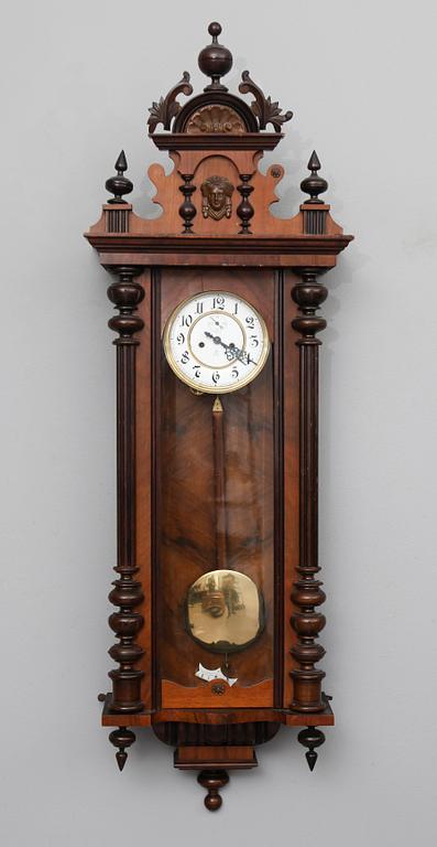 VÄGGPENDYL, s k lodregulator, GB, omkring år 1900.