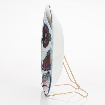 Birger Kaipiainen, a decorative plate signed Kaipiainen Arabia.