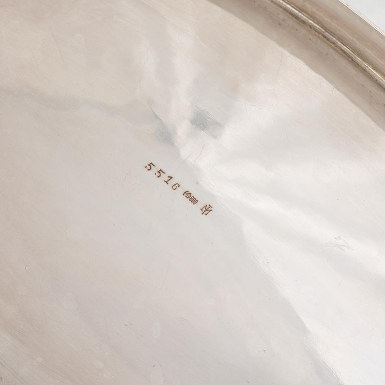 A German silver Art Déco jardinière, mark of  Adolf Mogler, Heilbronn, circa 1925.