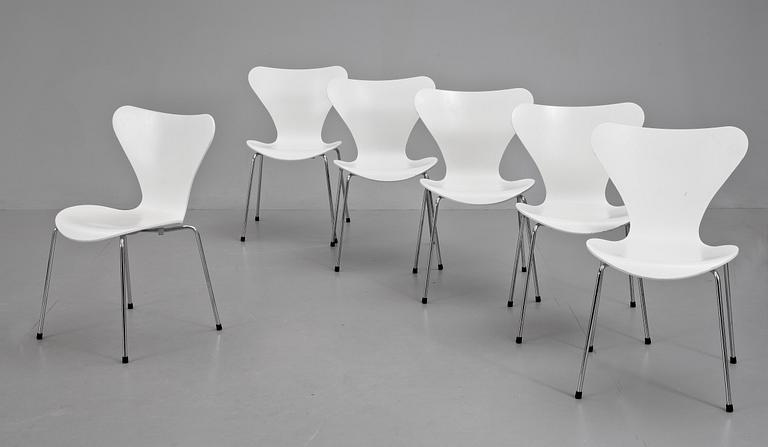 STOLAR, 6st. "Sjuan", Arne Jacobsen, Fritz Hansen.