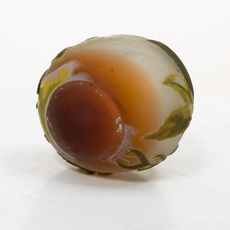 Emile Gallé, ask med lock samt vas, glas, Nancy Frankrike, Art Nouveau.