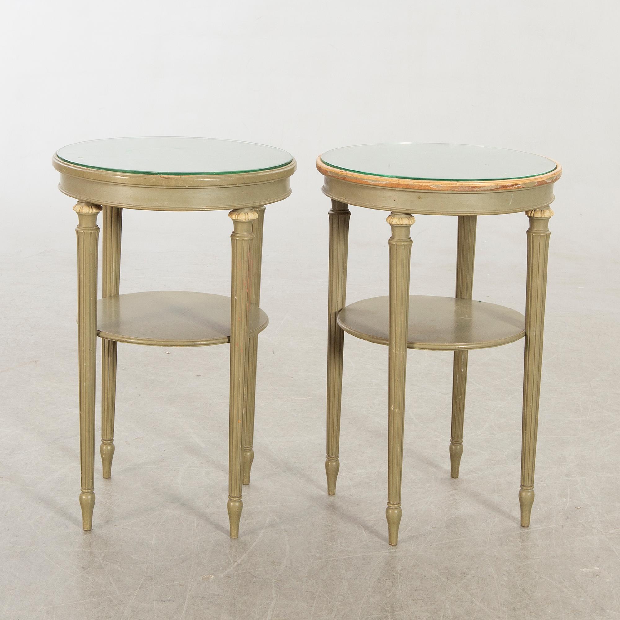 Lamp table, A pair, Gustavian style, first part of the 20th century. Lamps a couple.