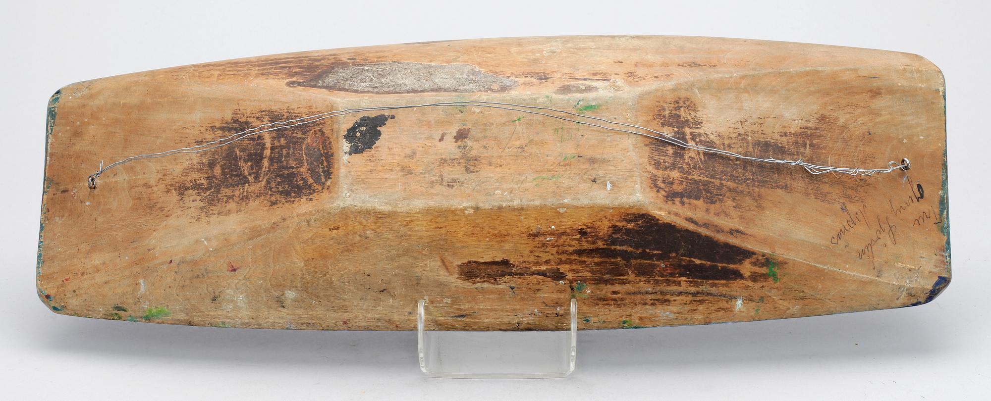 BENGT LINDSTRÖM, bemålat trätråg. Sign.