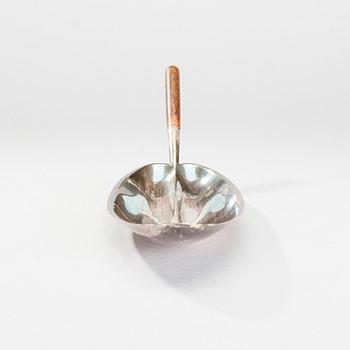SKÅL, silver, Tapio Wirkkala, Hopeakeskus, Tavastehus 1957. Totalvikt 175,5 g.