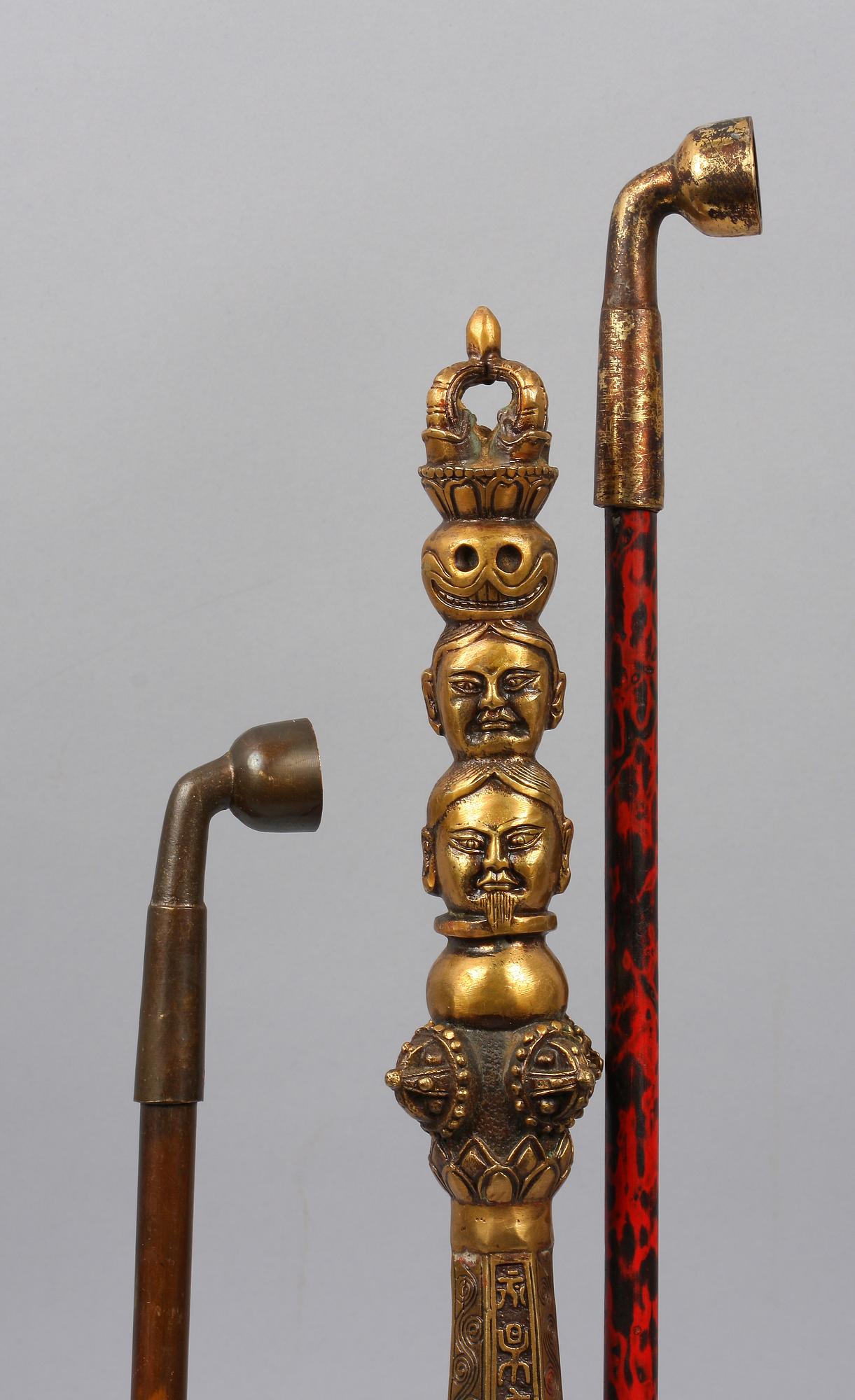 PIPOR, 2 st, samt STAV. Bl a metall.