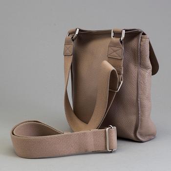 An "Anthony Messenger" bag by Mulberry.