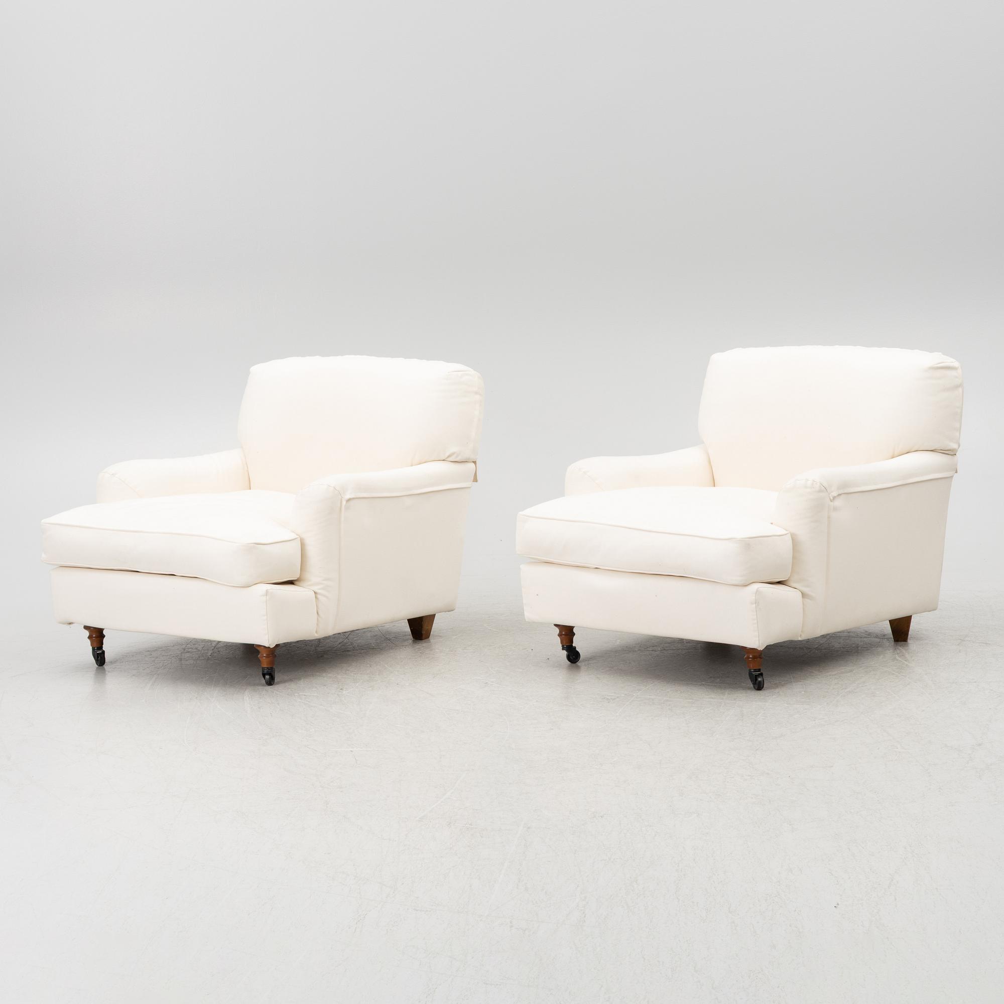 Vico Magistretti, a pair of 'Raffles' armchairs, De Padova, Italy, 21st century.