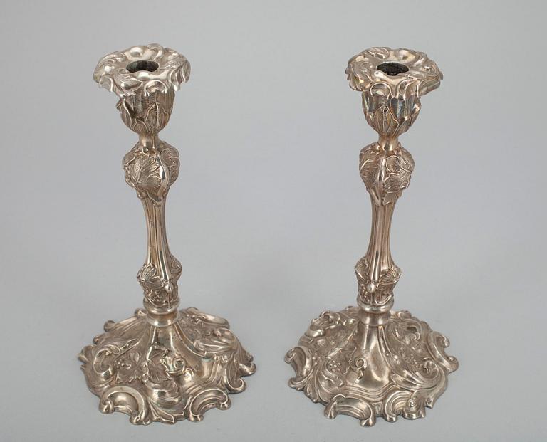 LJUSSTAKAR ETT PAR, silver, Birmingham 1905.