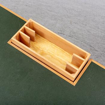 UGLYCUTE, table, Woodstockholm.