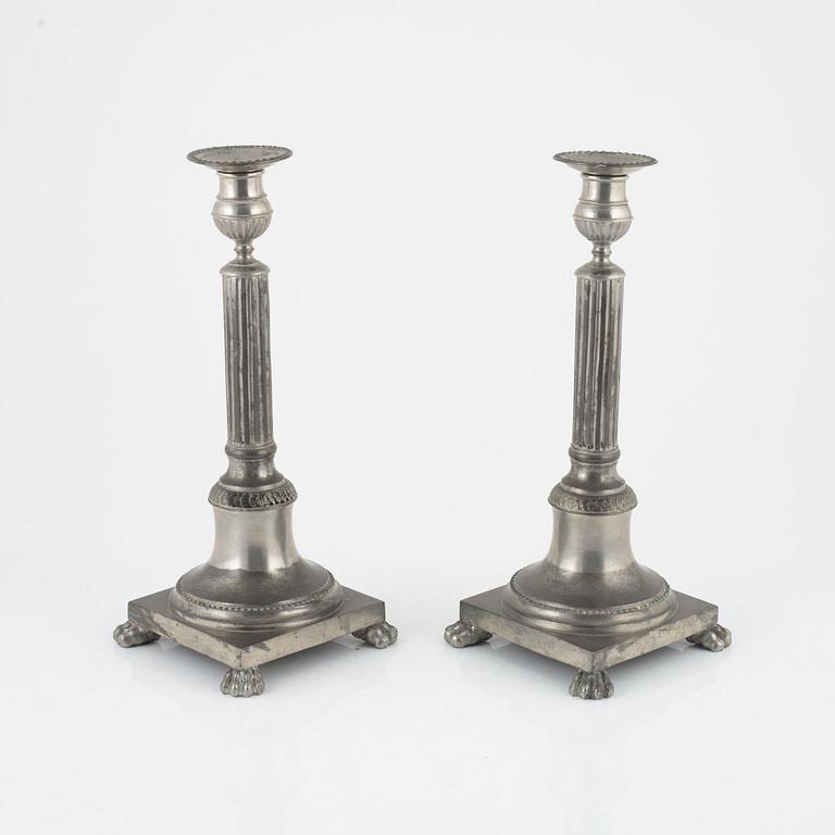 A pair of pewter candlesticks by Frans Santesson, Stockholm, 1901.