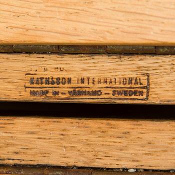 Bruno Mathsson, A 1940s / 1950s oak and birch "Maria flap" folding table for Mathsson International Värnamo.