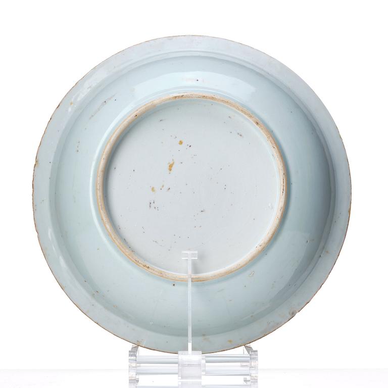 A blue and white dish, Qing dynasty, Qianlong (1736-95).
