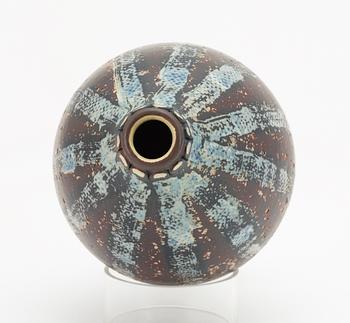 A Wilhelm Kåge 'Farsta' stoneware vase, Gustavsberg studio 1955.
