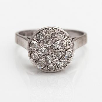 An 18K white gold ring with old-cut diamonds ca. 0.75 ct in total. Malmberg Ernst, Hindås 1970.