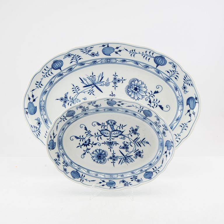 Servis 139 dlr porslin "Lökmönstret" Meissen Tyskland 1900-tal.