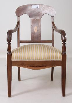 SALONGSGRUPP, 4 delar, Karl Johan-stil, 1900-tal.