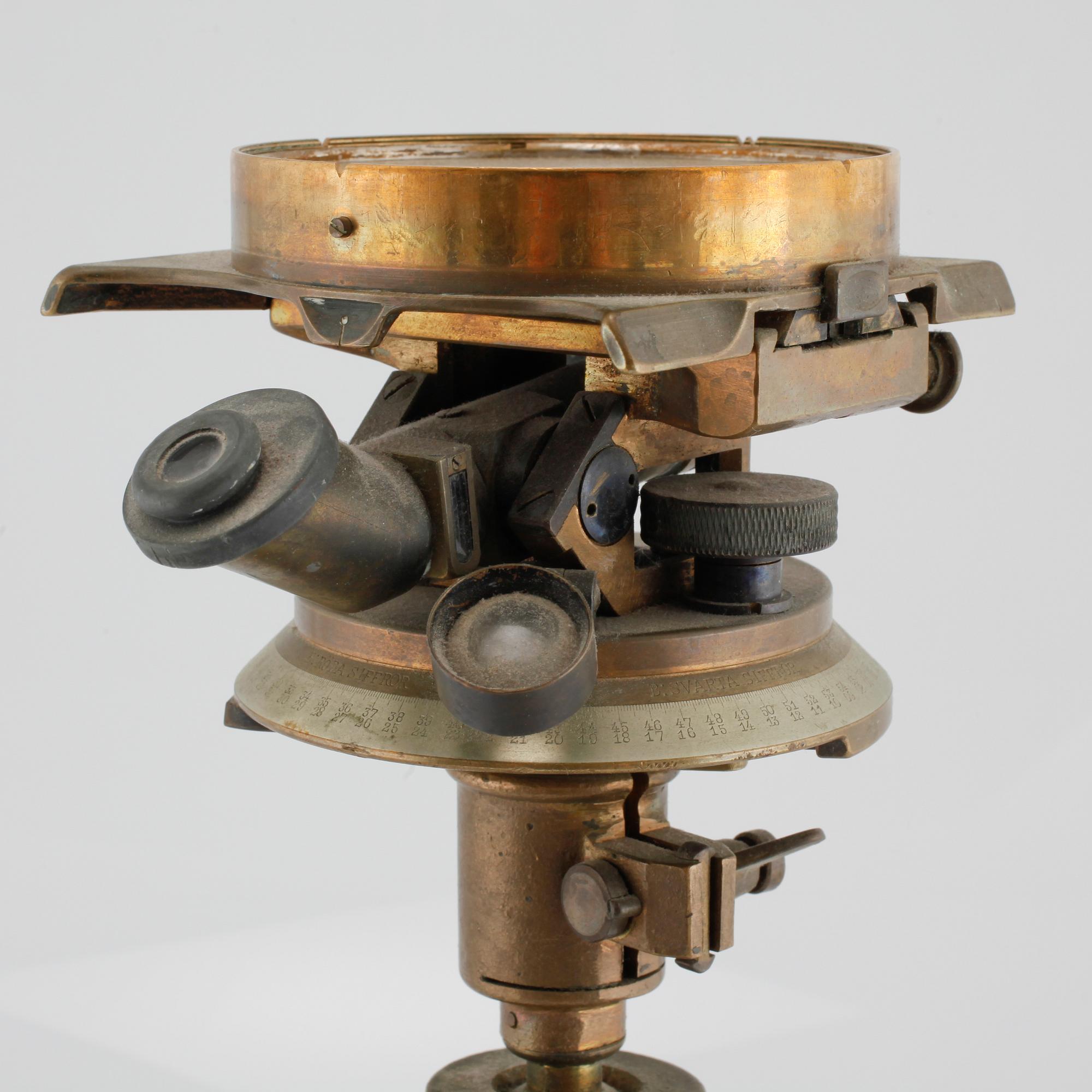 A theodolite by C P Goerz in Berlin, first half of the 20th century.