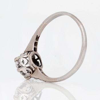 A circa 1.25 ct old-cut diamond ring. Quality circa H/SI.