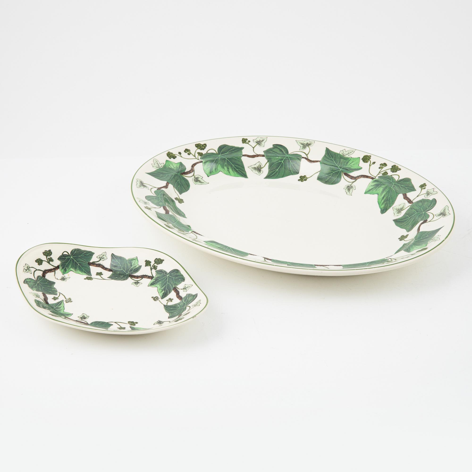 Mat- och kaffeservis, ca 77 delar, flintgods, "Napoleon Ivy", Wedgwood.