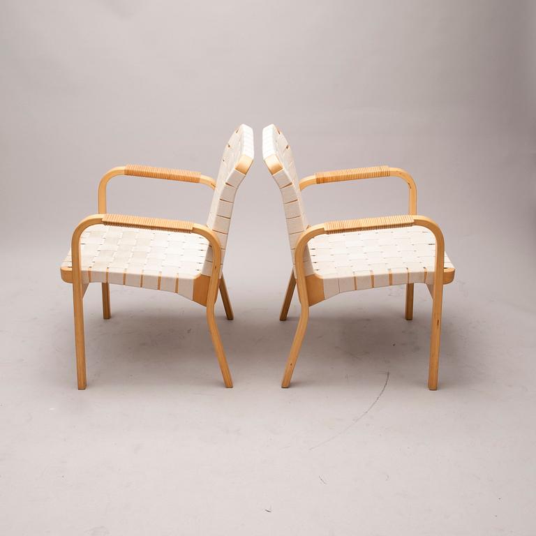 TUOLEJA, 4 kpl, malli E45, Alvar Aalto, Artek.