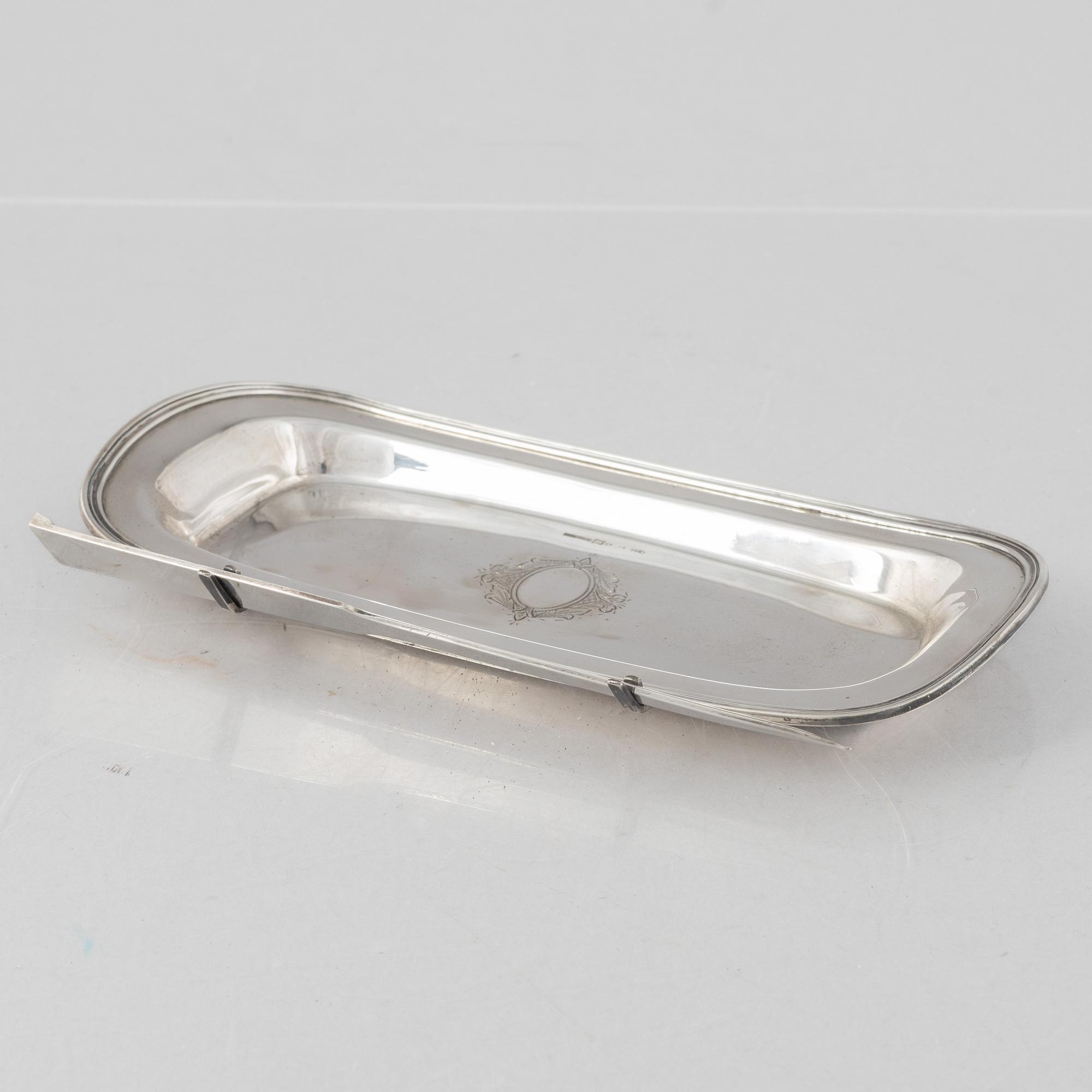 Letter opener and pen tray, silver 800, Cesa 1882, Greggio, Italy, second half of the 20th Century.