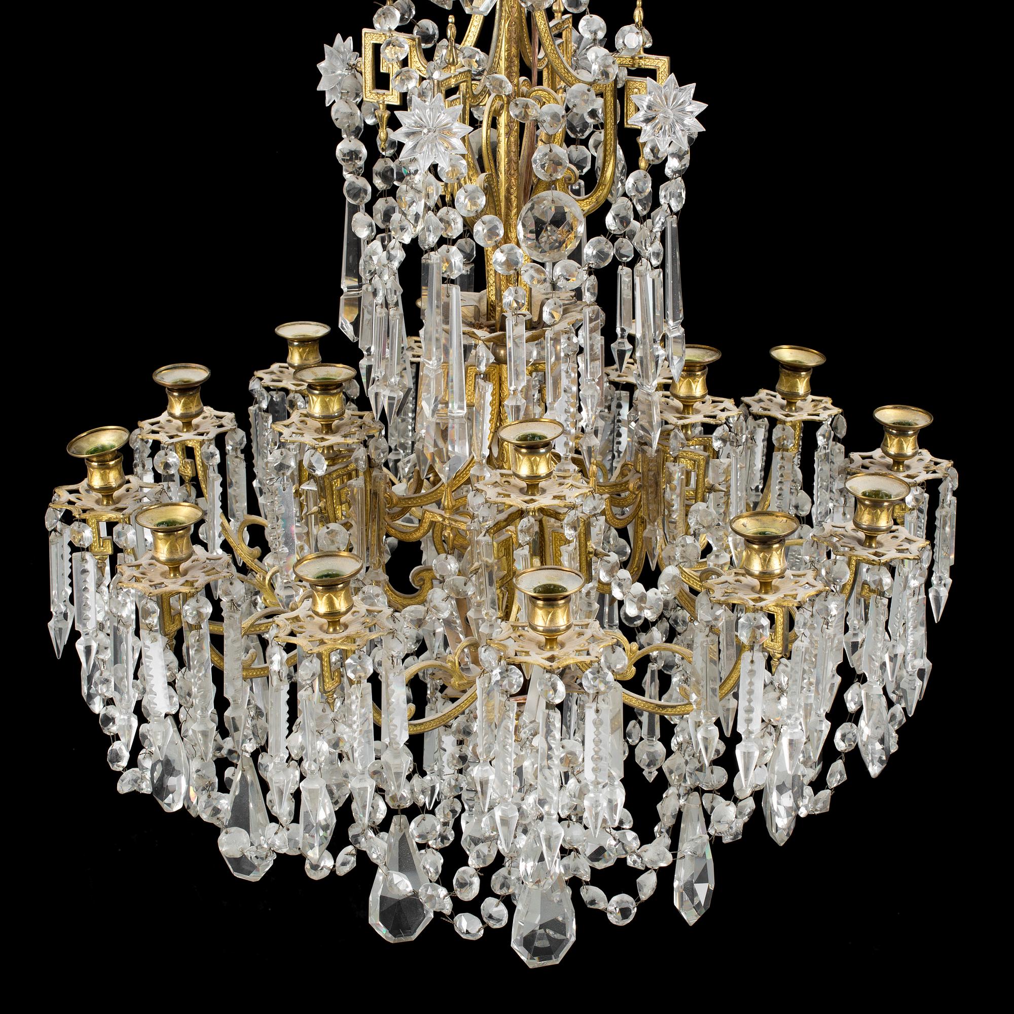 An oscarian chandelier late 19th century.