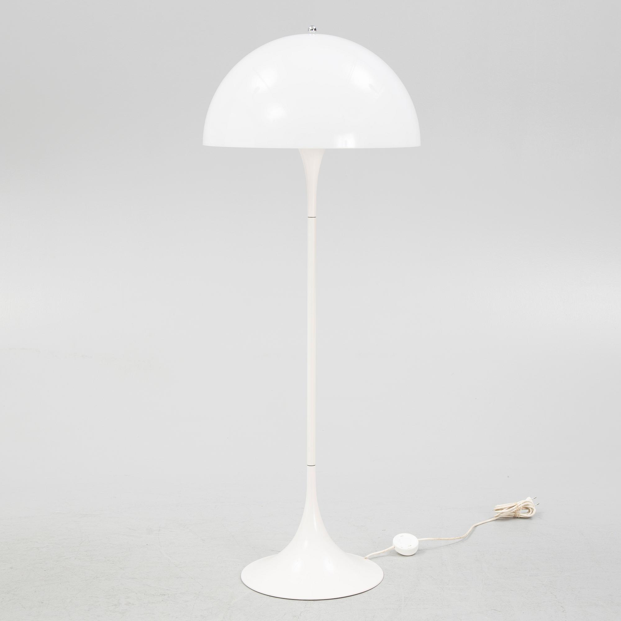 Verner Panton, golvlampa, "Panthella", Louis Poulsen, Danmark.