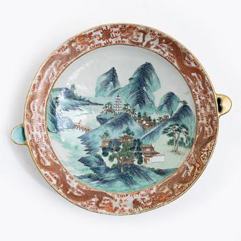 Värmefat med lock, porslin, Kina, Qingdynastin, 1800-tal.