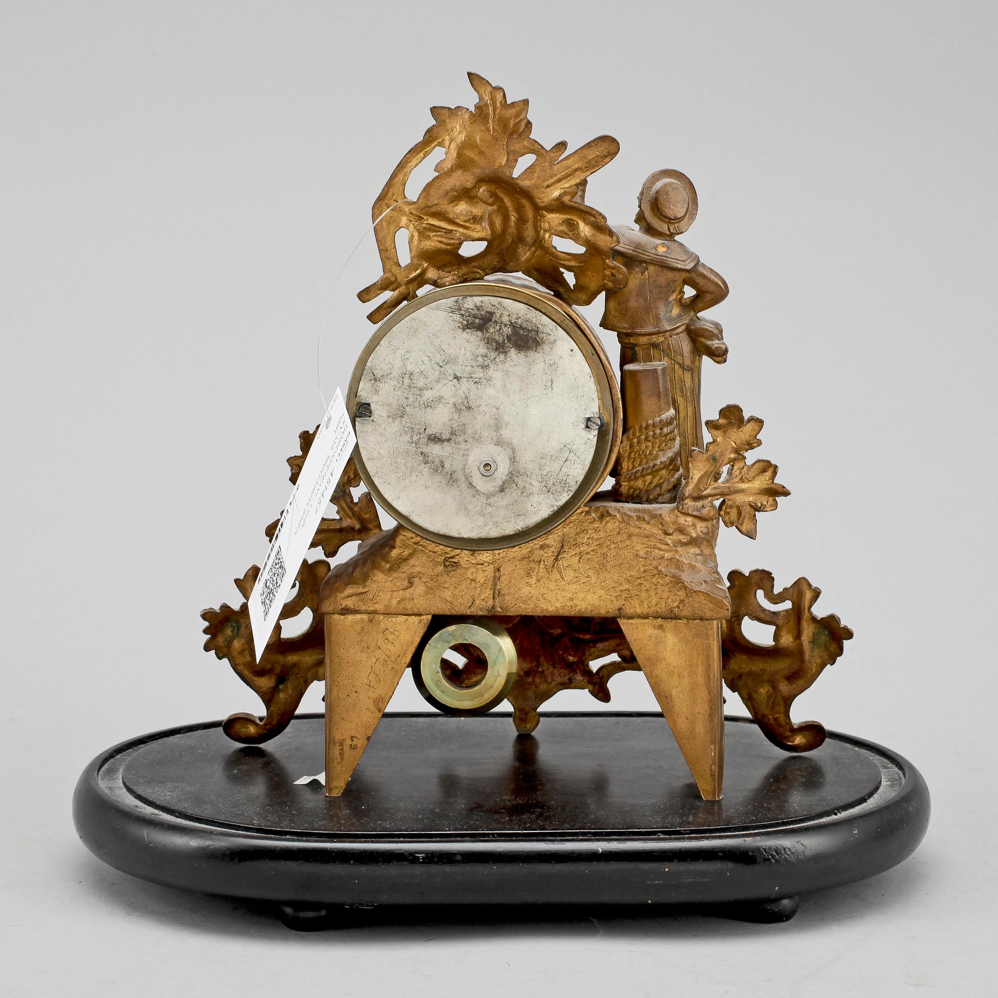 BORDSPENDYL, Louis XV-stil, 1800-talets andra hälft.