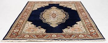 Carpet, Persia, approx. 290 x 195 cm.